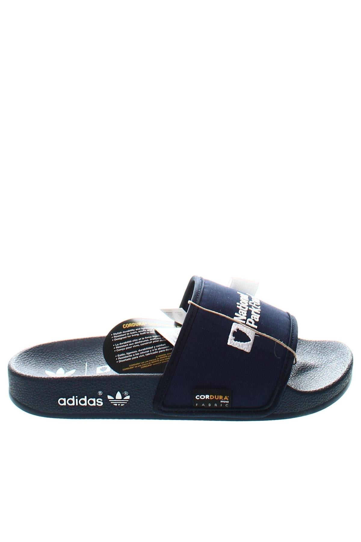Papuci Adidas Originals, Mărime 37, Culoare Albastru, Preț 190,79 Lei