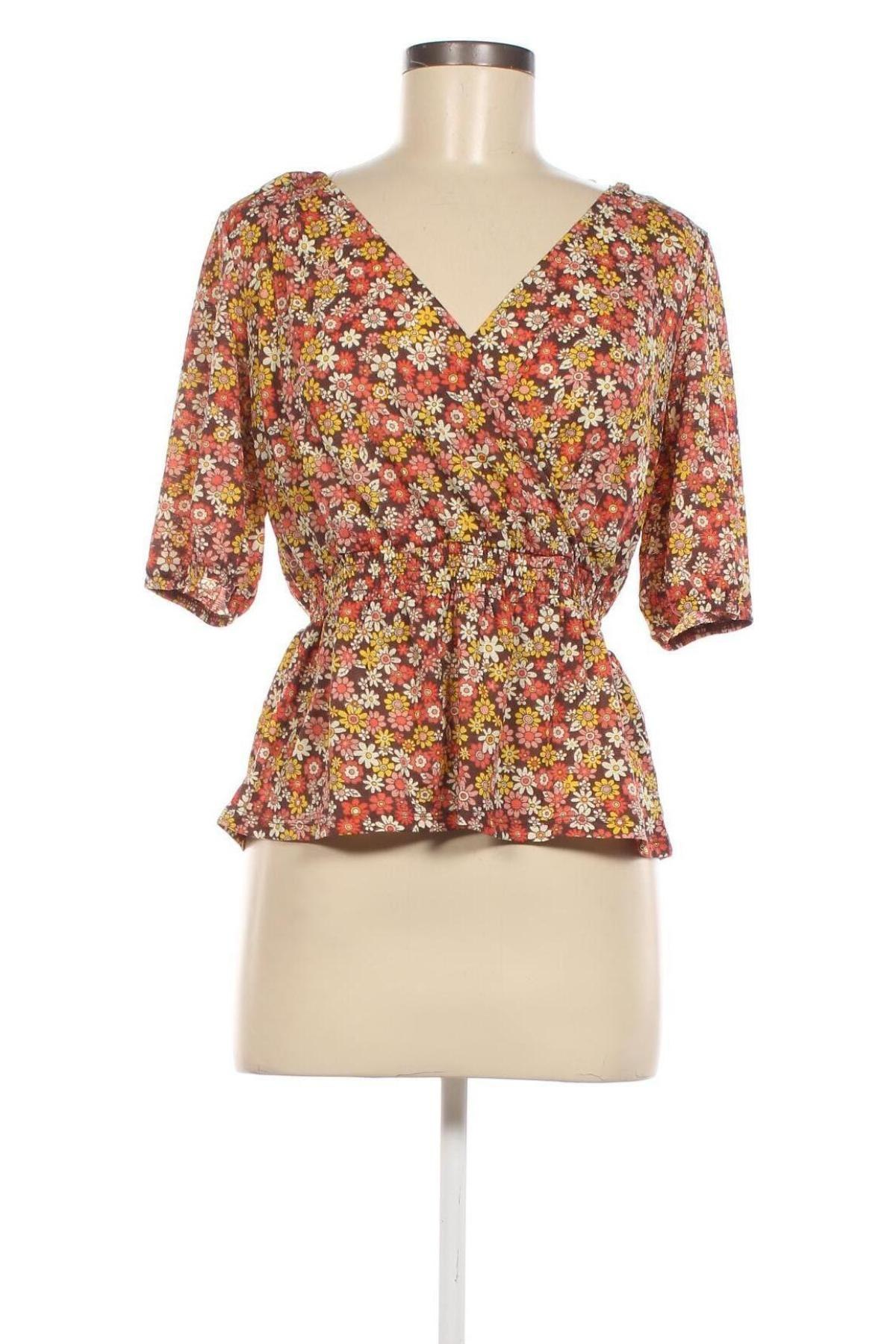 Дамска блуза ONLY, Размер S, Цвят Многоцветен, Цена 9,20 лв.