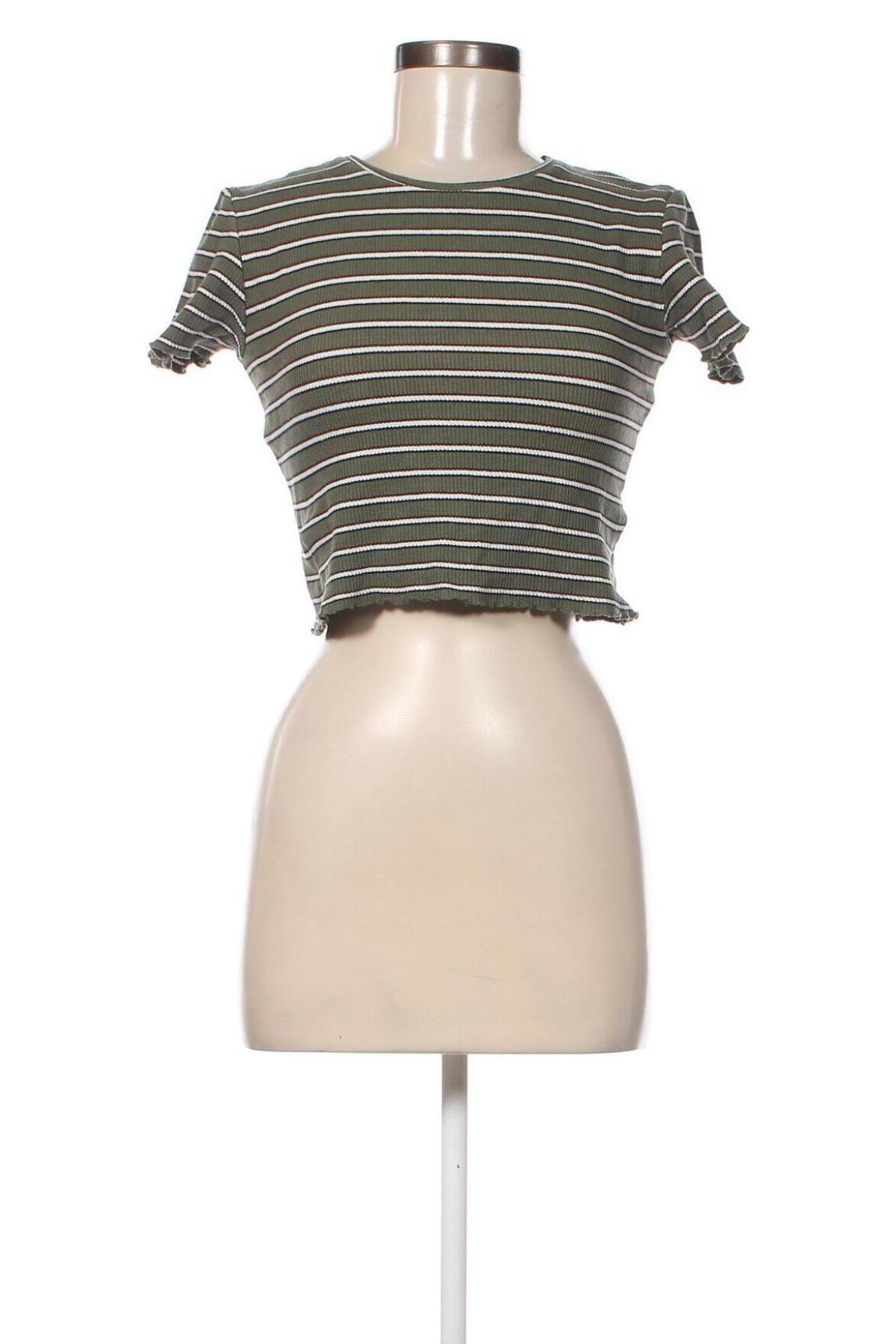 Γυναικεία μπλούζα Pull&Bear, Μέγεθος L, Χρώμα Πράσινο, Τιμή 2,70 €