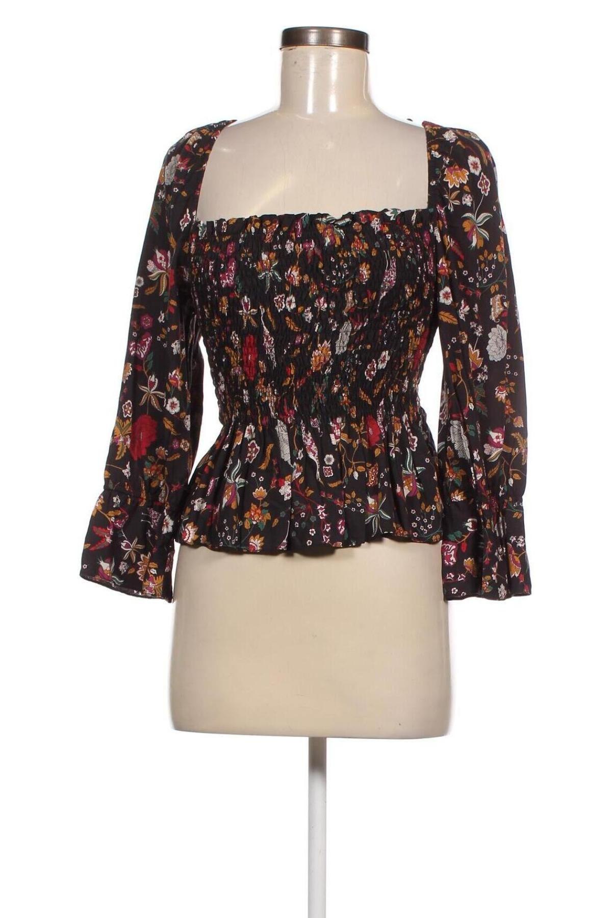 Дамска блуза Rinascimento, Размер M, Цвят Многоцветен, Цена 23,46 лв.