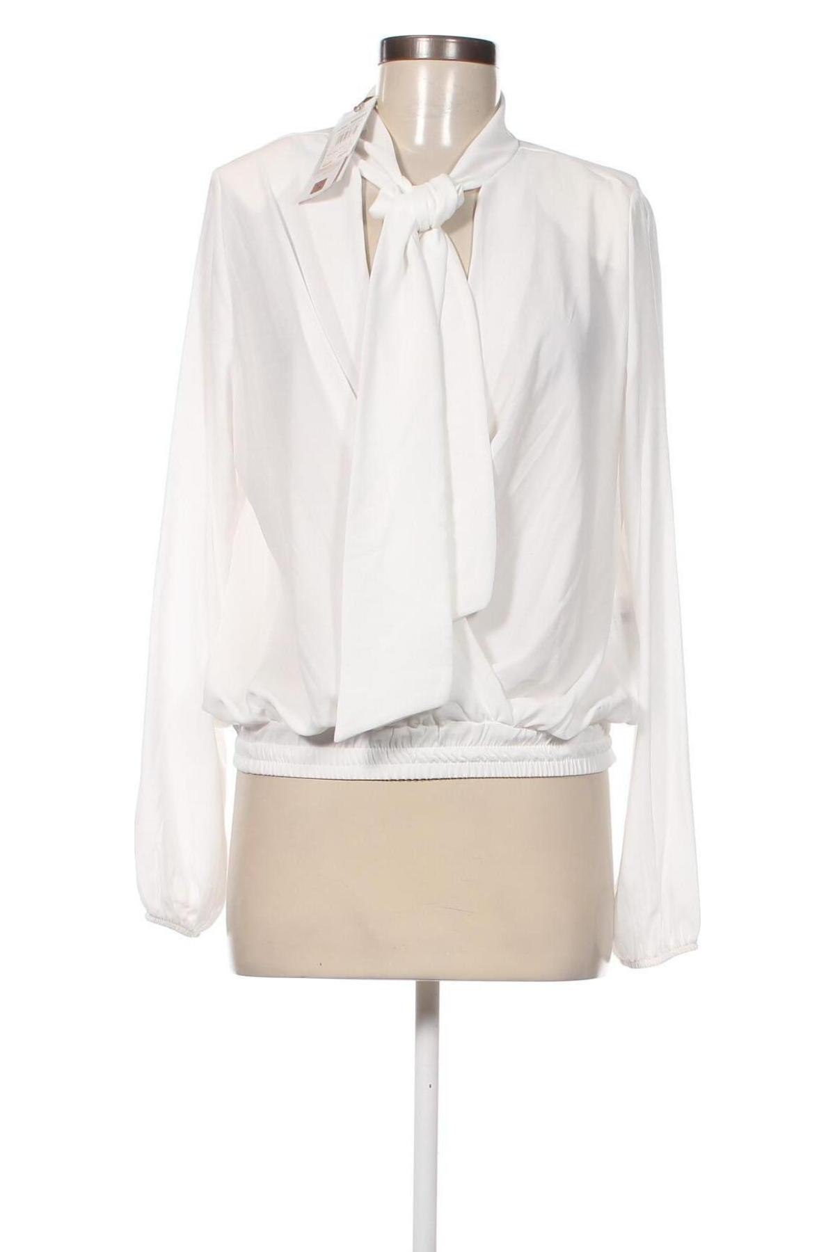 Damen Shirt Rinascimento, Größe M, Farbe Weiß, Preis 15,25 €