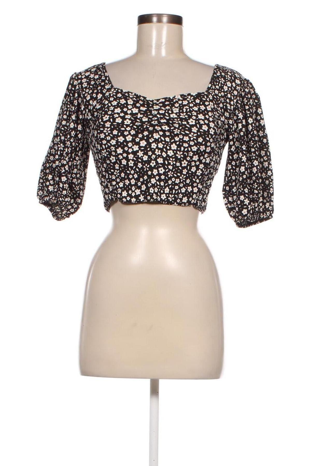 Γυναικεία μπλούζα Trendyol, Μέγεθος L, Χρώμα Μαύρο, Τιμή 4,08 €