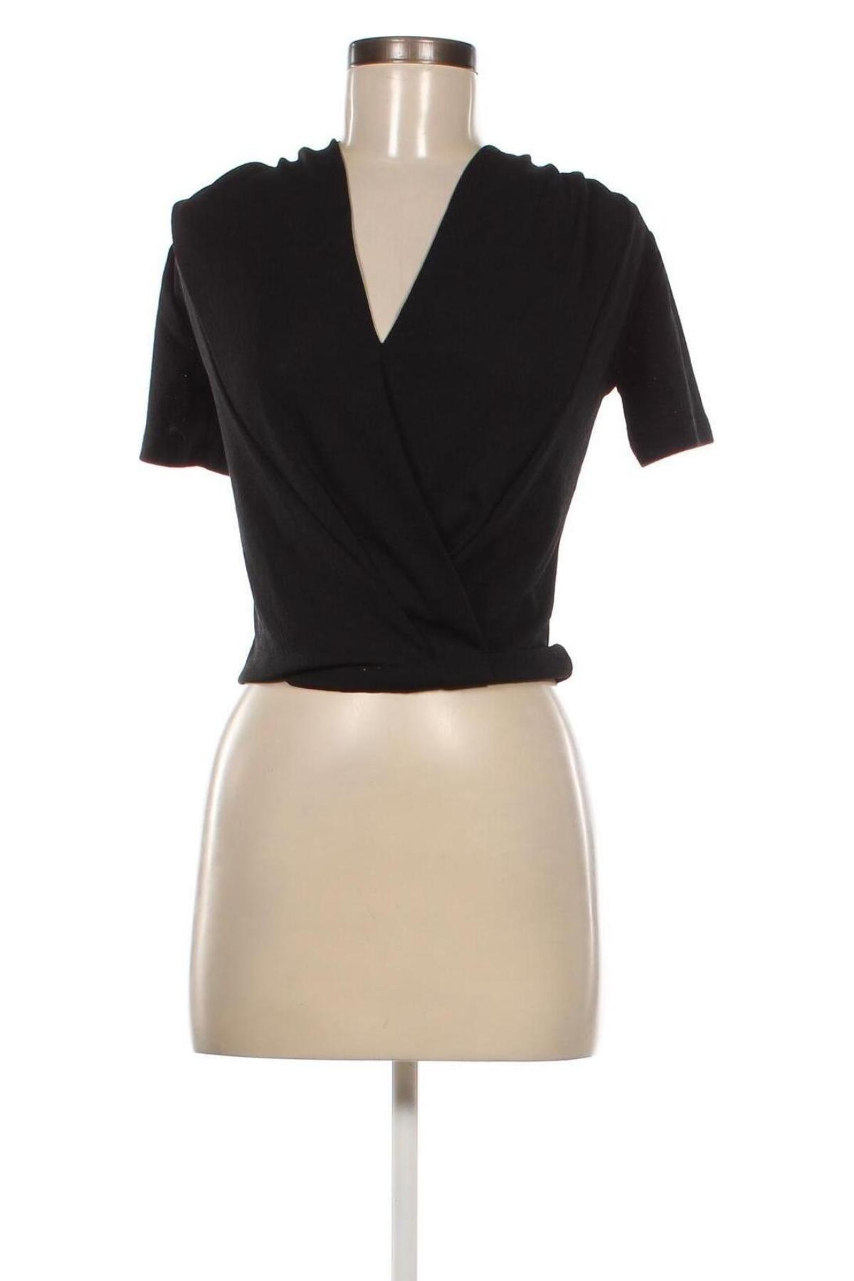 Γυναικεία μπλούζα Zara Trafaluc, Μέγεθος S, Χρώμα Μαύρο, Τιμή 4,14 €