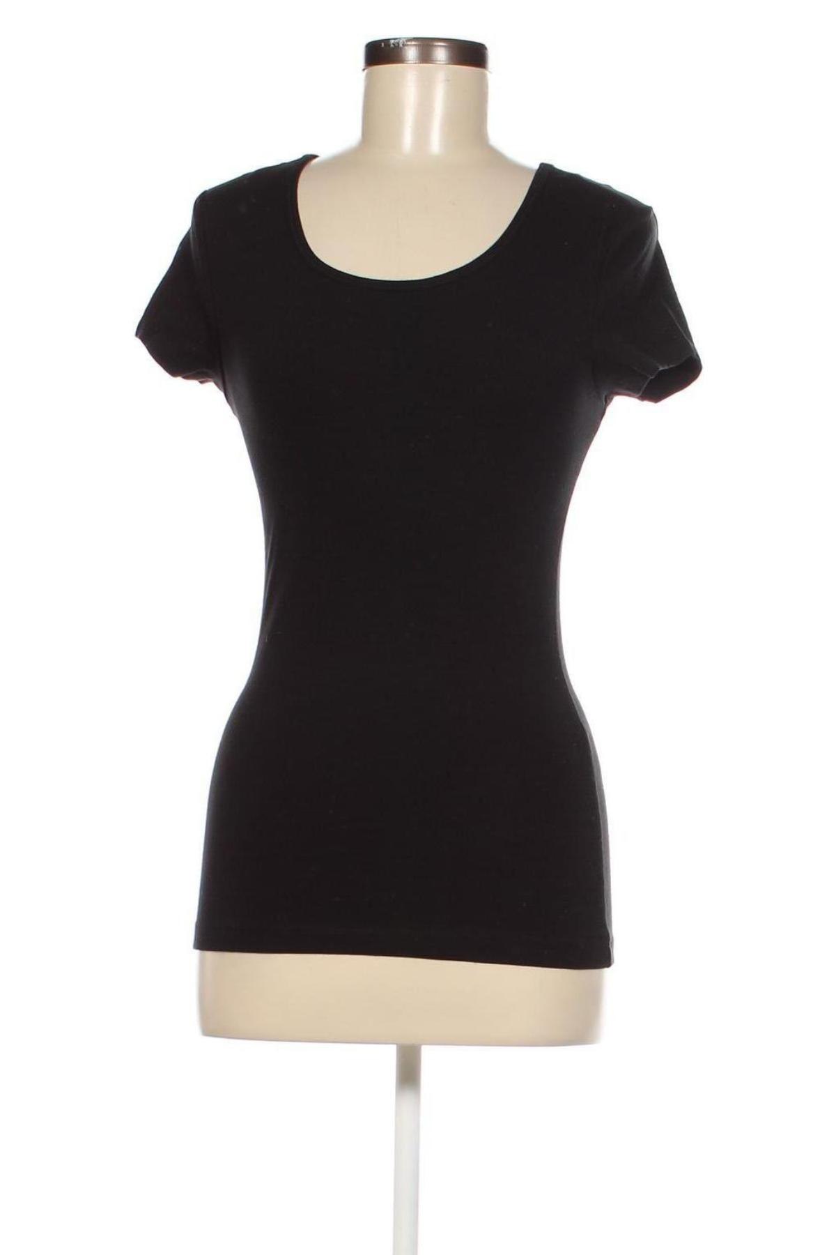 Γυναικείο t-shirt ONLY, Μέγεθος S, Χρώμα Μαύρο, Τιμή 13,92 €