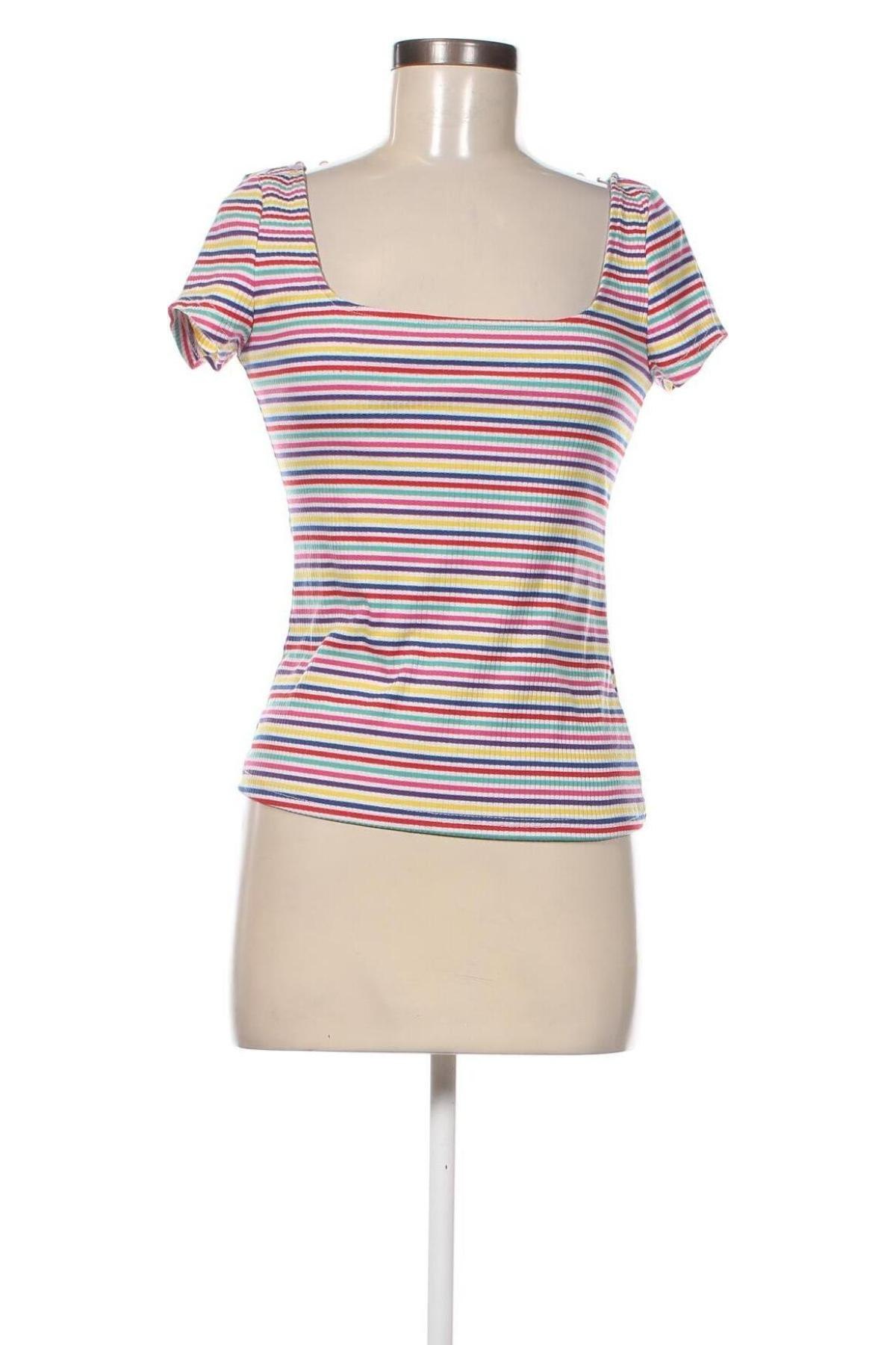 Dámské tričko SHEIN, Velikost M, Barva Vícebarevné, Cena  161,00 Kč