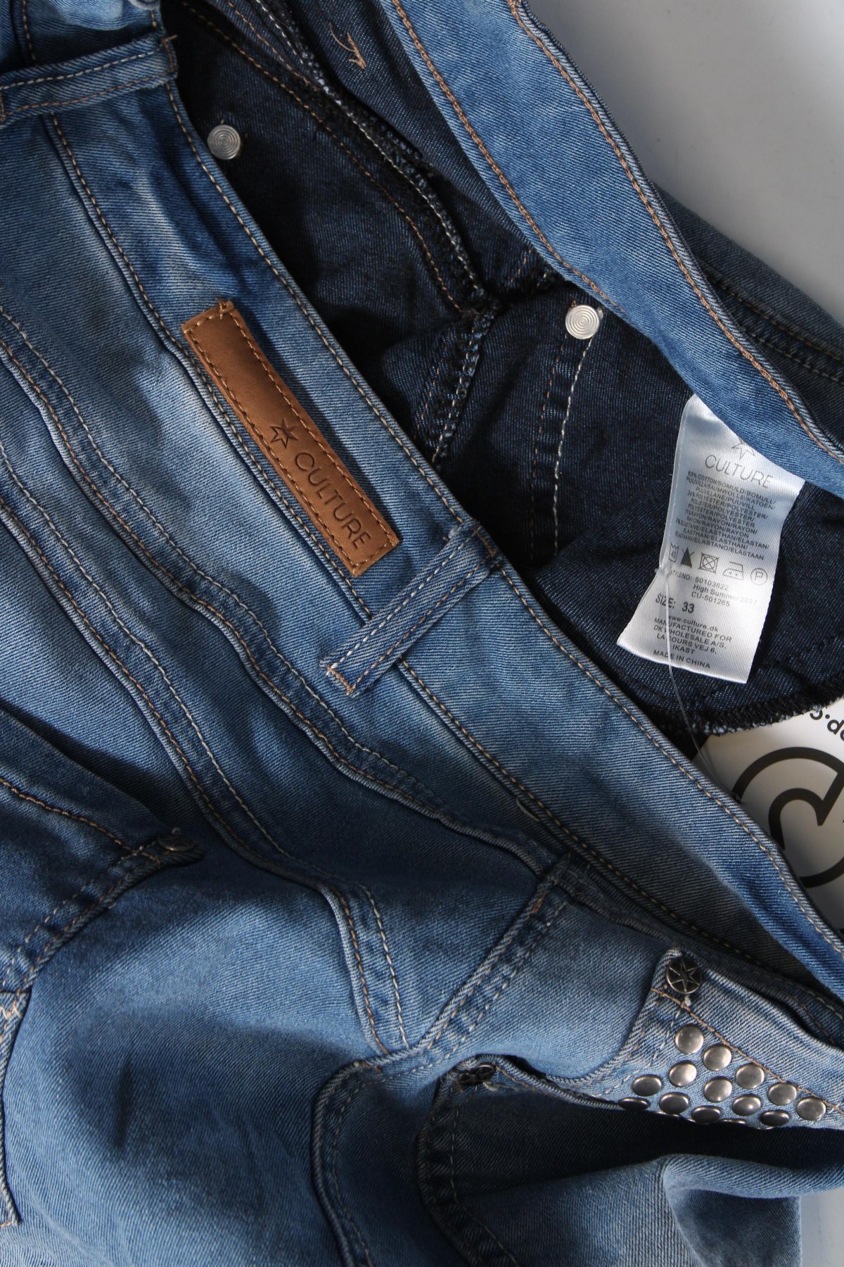 Damen Jeans Culture, Größe M, Farbe Blau, Preis 20,18 €
