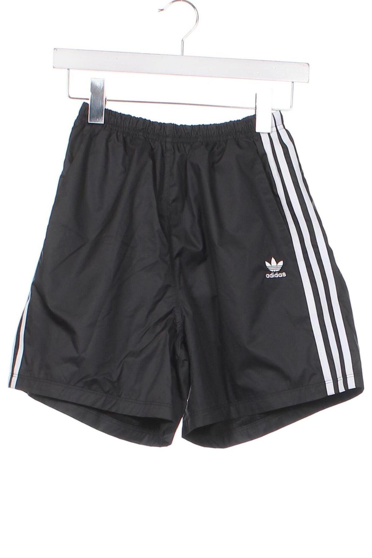 Pantaloni scurți de femei Adidas Originals, Mărime XXS, Culoare Negru, Preț 236,84 Lei