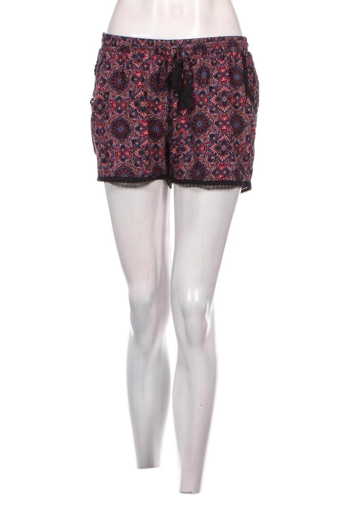 Pantaloni scurți de femei Primark, Mărime M, Culoare Multicolor, Preț 62,50 Lei