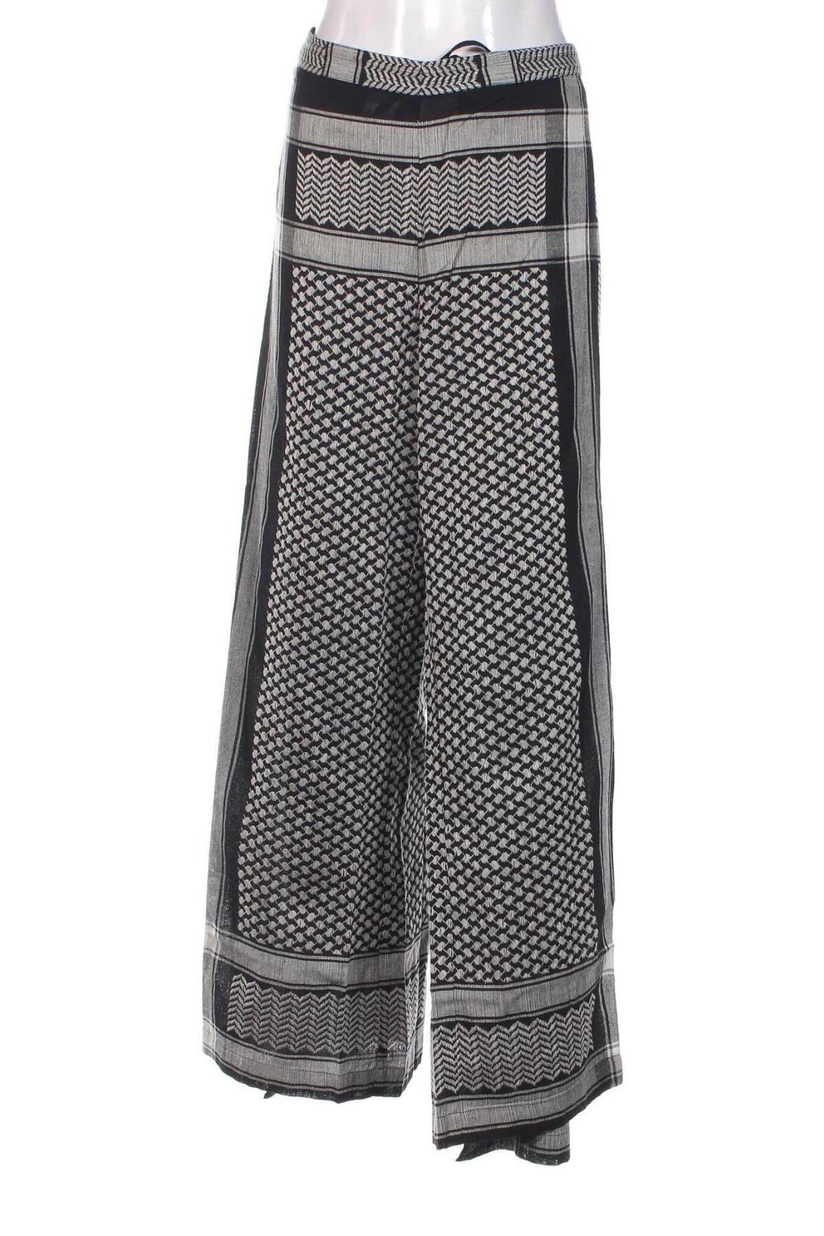 Дамски панталон Cecilie Copenhagen, Размер M, Цвят Многоцветен, Цена 191,00 лв.