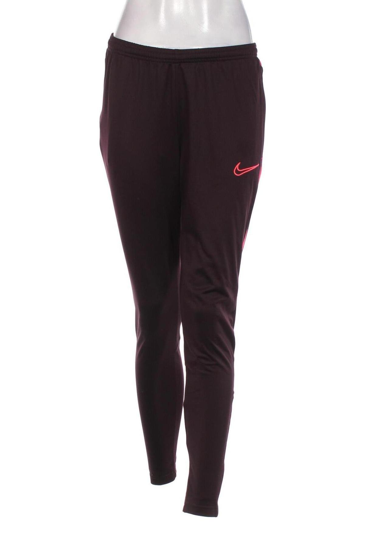 Дамско спортно долнище Nike, Размер S, Цвят Лилав, Цена 29,00 лв.