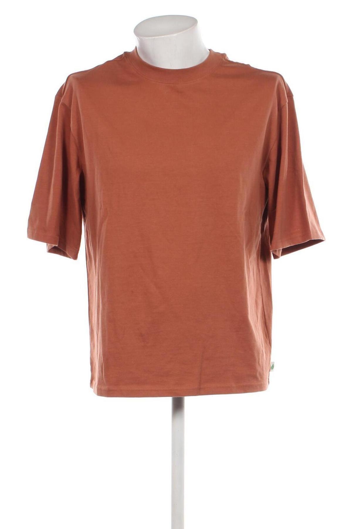 Ανδρικό t-shirt Urban Classics, Μέγεθος S, Χρώμα Καφέ, Τιμή 13,92 €