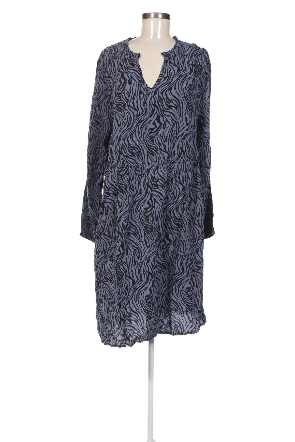Kleid About You, Größe 3XL, Farbe Mehrfarbig, Preis 21,73 €