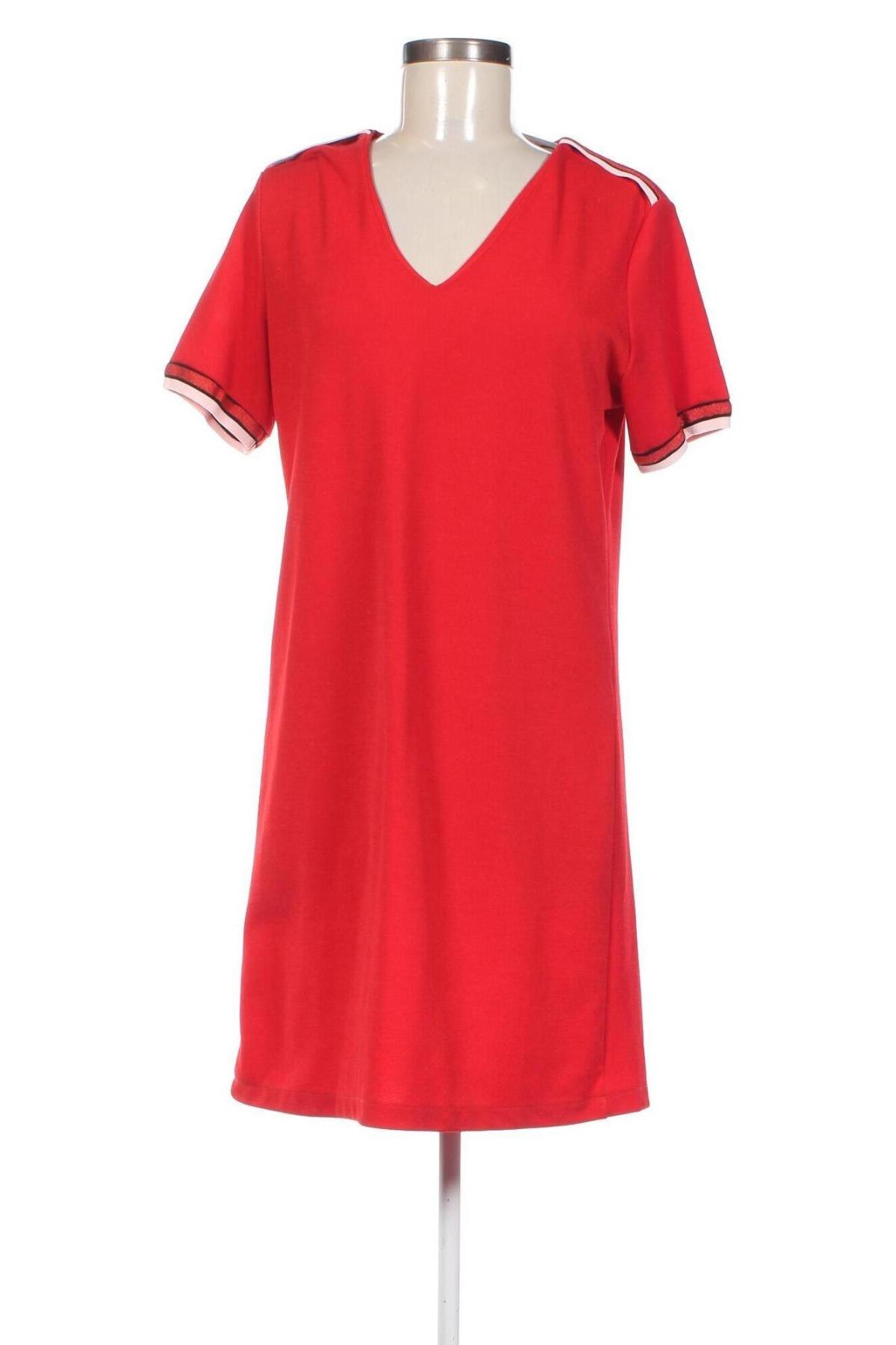 Kleid Carnaby, Größe M, Farbe Rot, Preis € 7,06