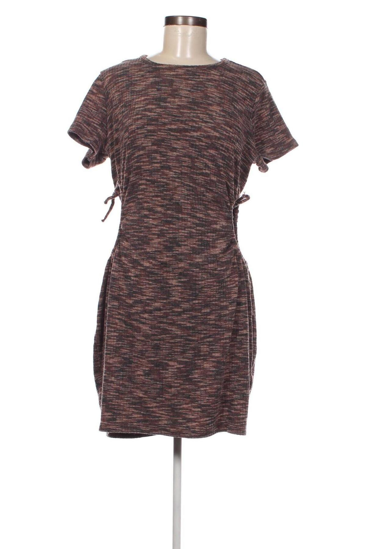 Kleid H&M Divided, Größe XL, Farbe Mehrfarbig, Preis 10,49 €