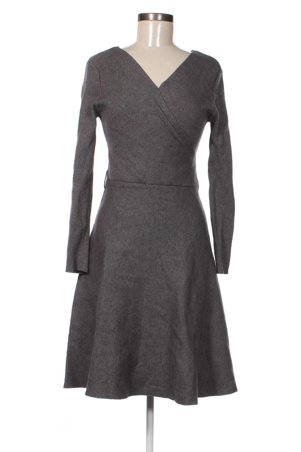 Kleid Orsay, Größe L, Farbe Grau, Preis 20,18 €