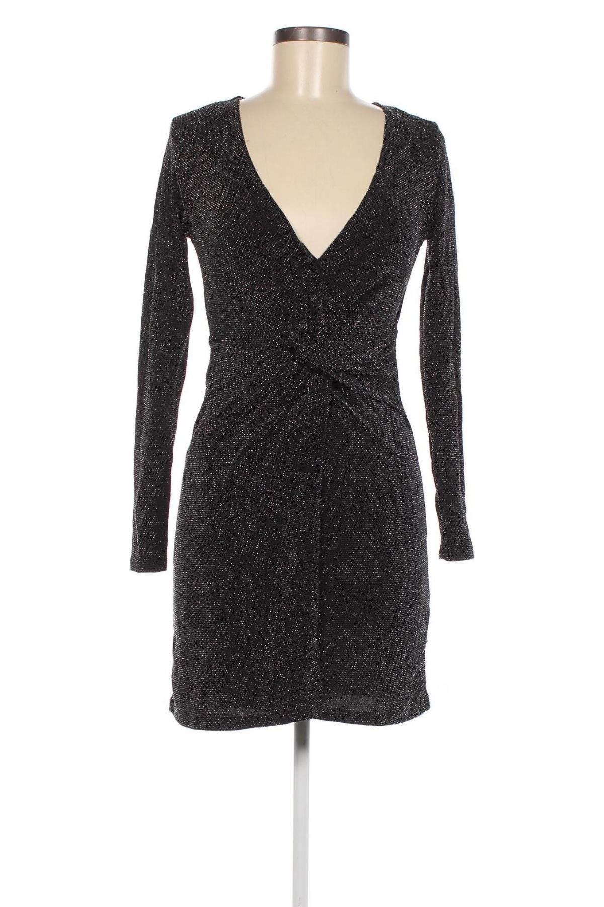Kleid Pull&Bear, Größe M, Farbe Schwarz, Preis 4,64 €