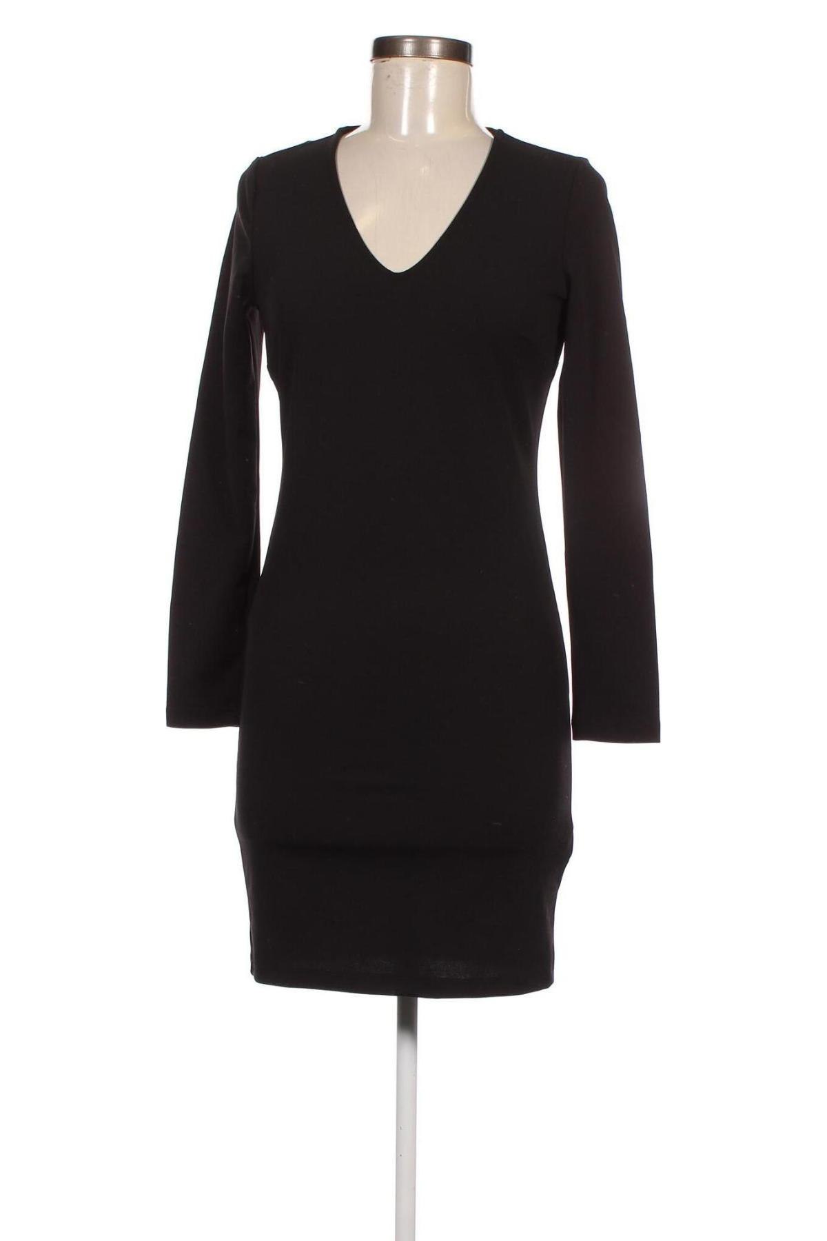 Φόρεμα Reserved, Μέγεθος S, Χρώμα Μαύρο, Τιμή 4,31 €