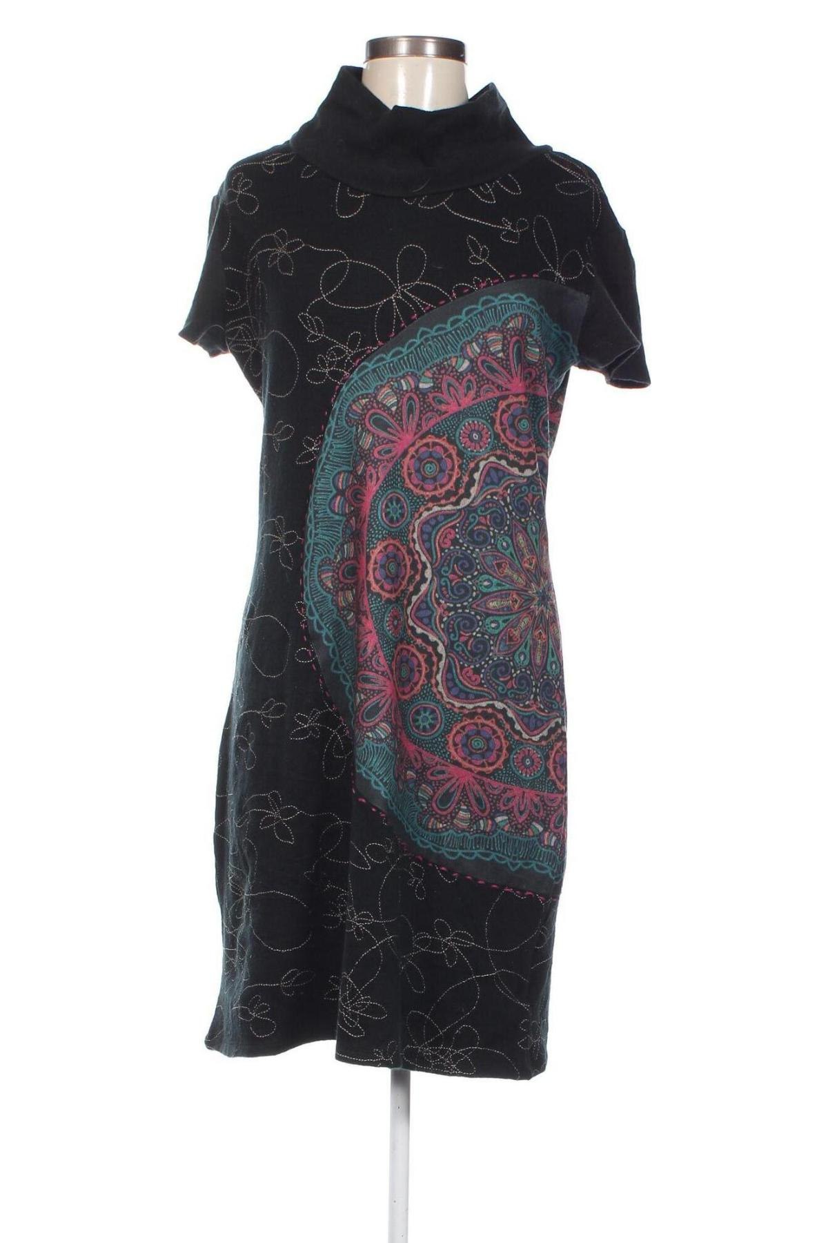 Kleid Smash, Größe M, Farbe Schwarz, Preis € 20,18