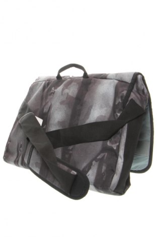 Taška pre notebook  Dakine, Farba Viacfarebná, Cena  23,95 €