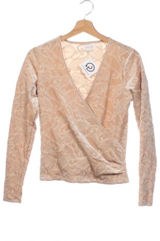 Bluzka damska Cotton Club, Rozmiar XS, Kolor Kolorowy, Cena 22,99 zł