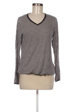 Damen Shirt Essentials, Größe S, Farbe Mehrfarbig, Preis € 3,99