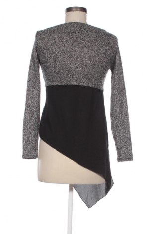 Damen Shirt NEW COLLECTION, Größe S, Farbe Mehrfarbig, Preis 3,99 €
