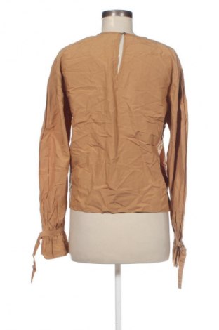 Damen Shirt Stradivarius, Größe M, Farbe Braun, Preis € 3,99