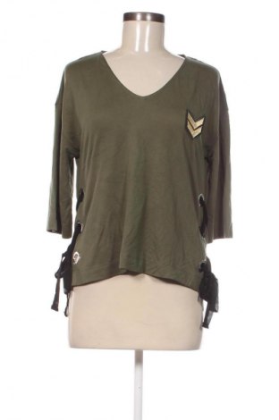 Dámská halenka Stradivarius, Velikost S, Barva Zelená, Cena  179,00 Kč