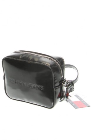 Damska torebka Tommy Jeans, Kolor Czarny, Cena 306,99 zł
