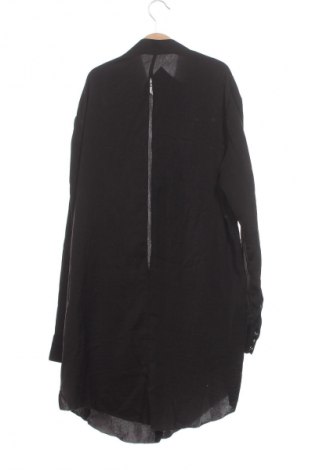 Дамска риза Acne, Размер XS, Цвят Черен, Цена 149,99 лв.