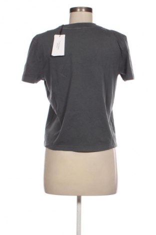 Γυναικείο t-shirt Calvin Klein Jeans, Μέγεθος L, Χρώμα Γκρί, Τιμή 52,99 €
