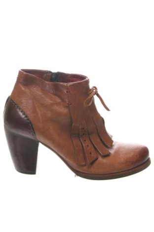 Damskie botki Airstep, Rozmiar 38, Kolor Brązowy, Cena 189,99 zł