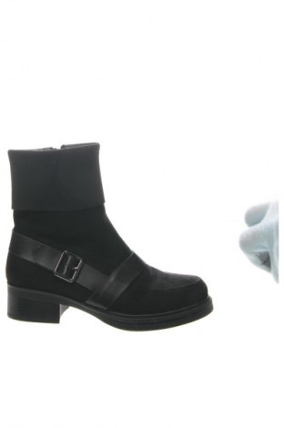 Botine de damă Lulu, Mărime 38, Culoare Negru, Preț 357,00 Lei
