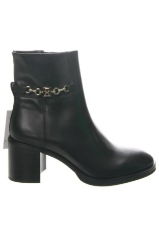 Dámské poltopánky Tommy Hilfiger, Veľkosť 41, Farba Čierna, Cena  61,95 €