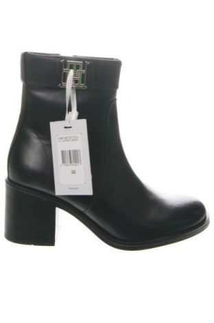 Damen Stiefeletten Tommy Hilfiger, Größe 36, Farbe Schwarz, Preis 209,99 €