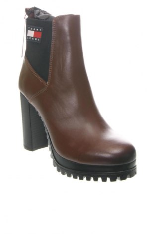 Dámské poltopánky Tommy Hilfiger, Veľkosť 39, Farba Hnedá, Cena  174,95 €