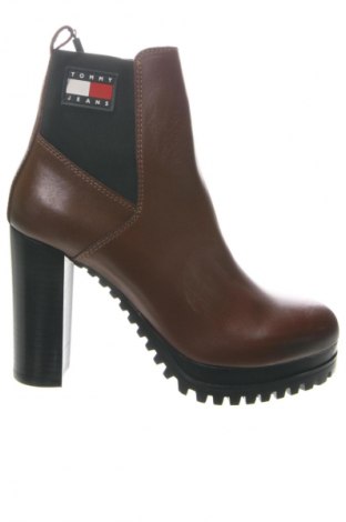 Dámské poltopánky Tommy Hilfiger, Veľkosť 38, Farba Hnedá, Cena  164,95 €