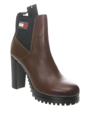 Női bokacsizma Tommy Hilfiger, Méret 40, Szín Barna, Ár 75 539 Ft