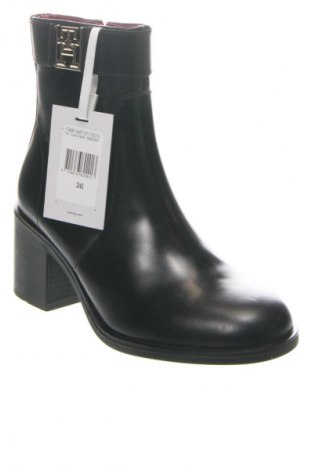 Botine de damă Tommy Hilfiger, Mărime 36, Culoare Negru, Preț 412,99 Lei