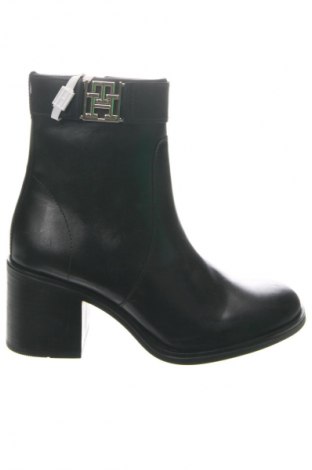 Γυναικεία μποτάκια Tommy Hilfiger, Μέγεθος 36, Χρώμα Μαύρο, Τιμή 82,99 €