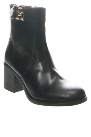 Γυναικεία μποτάκια Tommy Hilfiger, Μέγεθος 36, Χρώμα Μαύρο, Τιμή 82,99 €