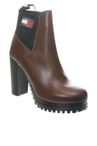 Γυναικεία μποτάκια Tommy Jeans, Μέγεθος 38, Χρώμα Καφέ, Τιμή 52,99 €
