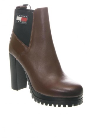 Dámské poltopánky Tommy Jeans, Veľkosť 38, Farba Hnedá, Cena  157,95 €