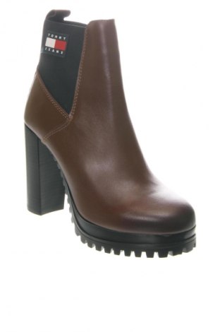 Női bokacsizma Tommy Jeans, Méret 38, Szín Barna, Ár 24 589 Ft