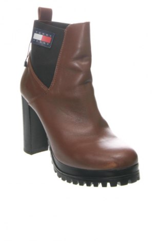 Női bokacsizma Tommy Jeans, Méret 39, Szín Barna, Ár 44 669 Ft