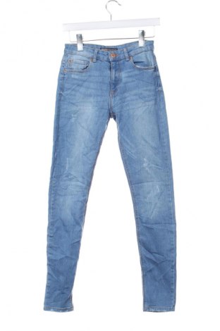 Dámské džíny  Bershka, Velikost M, Barva Modrá, Cena  229,00 Kč