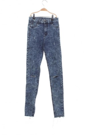 Damen Jeans Bershka, Größe XS, Farbe Blau, Preis 20,99 €