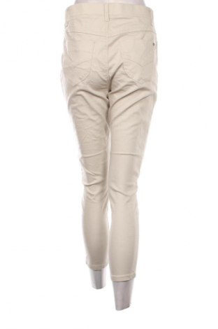 Damen Jeans Cappuccini, Größe M, Farbe Ecru, Preis € 4,99