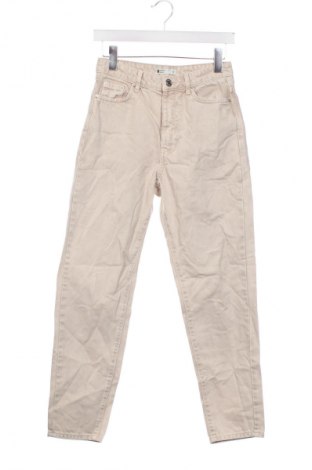 Дамски дънки Gina Tricot, Размер XS, Цвят Бежов, Цена 34,99 лв.