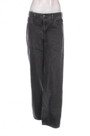 Dámské džíny  Levi's, Velikost M, Barva Šedá, Cena  1 229,00 Kč